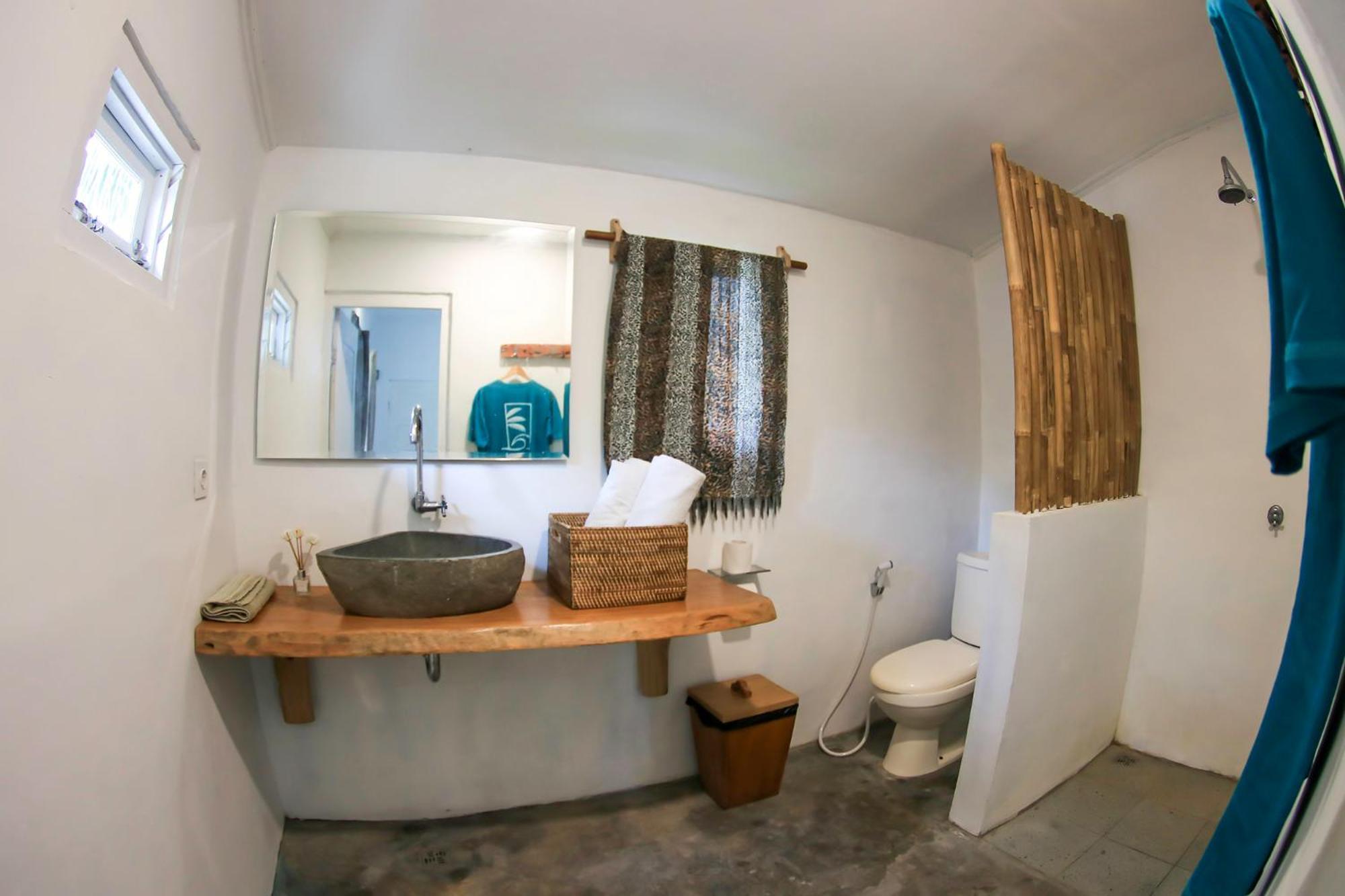 Katiet Beach Resort Mentawai Lances Right Hts Eksteriør billede